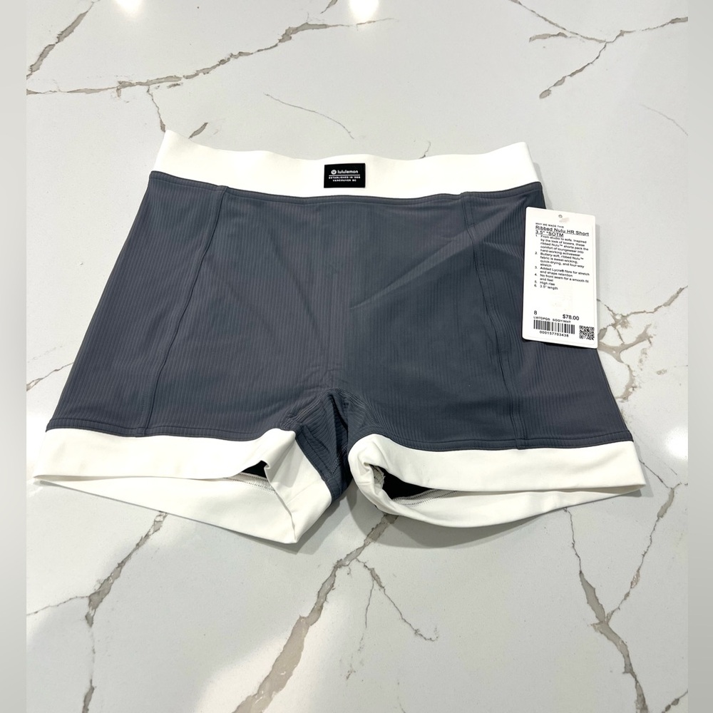 NWT LULULEMON RIBBED NULU HR SHORT 3.5”